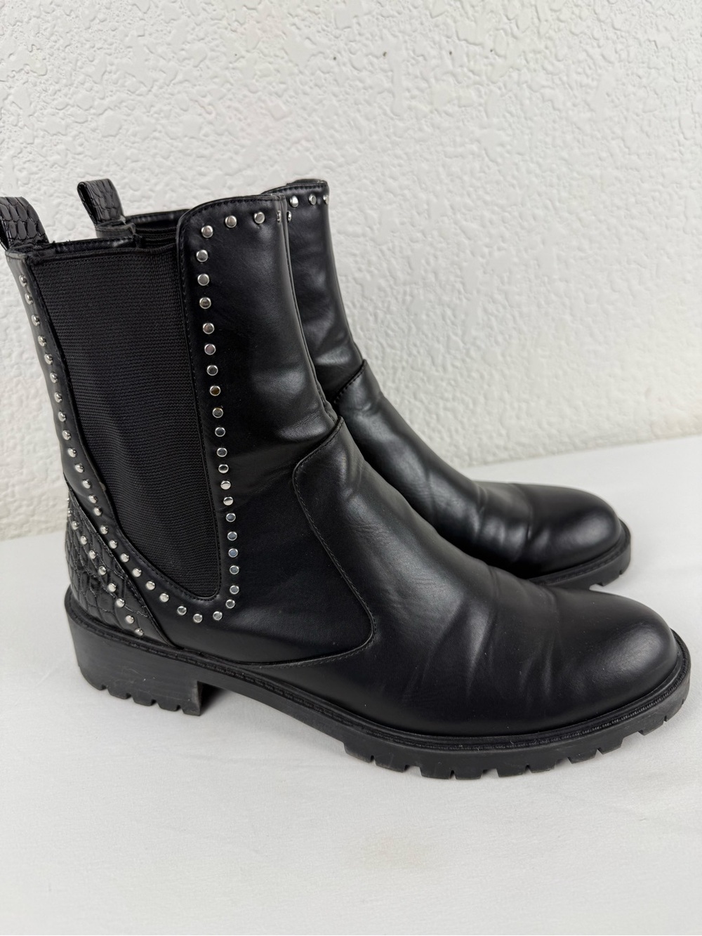 Zara | Trafaluc Chelsea Studded Ankle Boots | Black | EU 41 | US‎ 10–10.5 - Picture 8 of 9